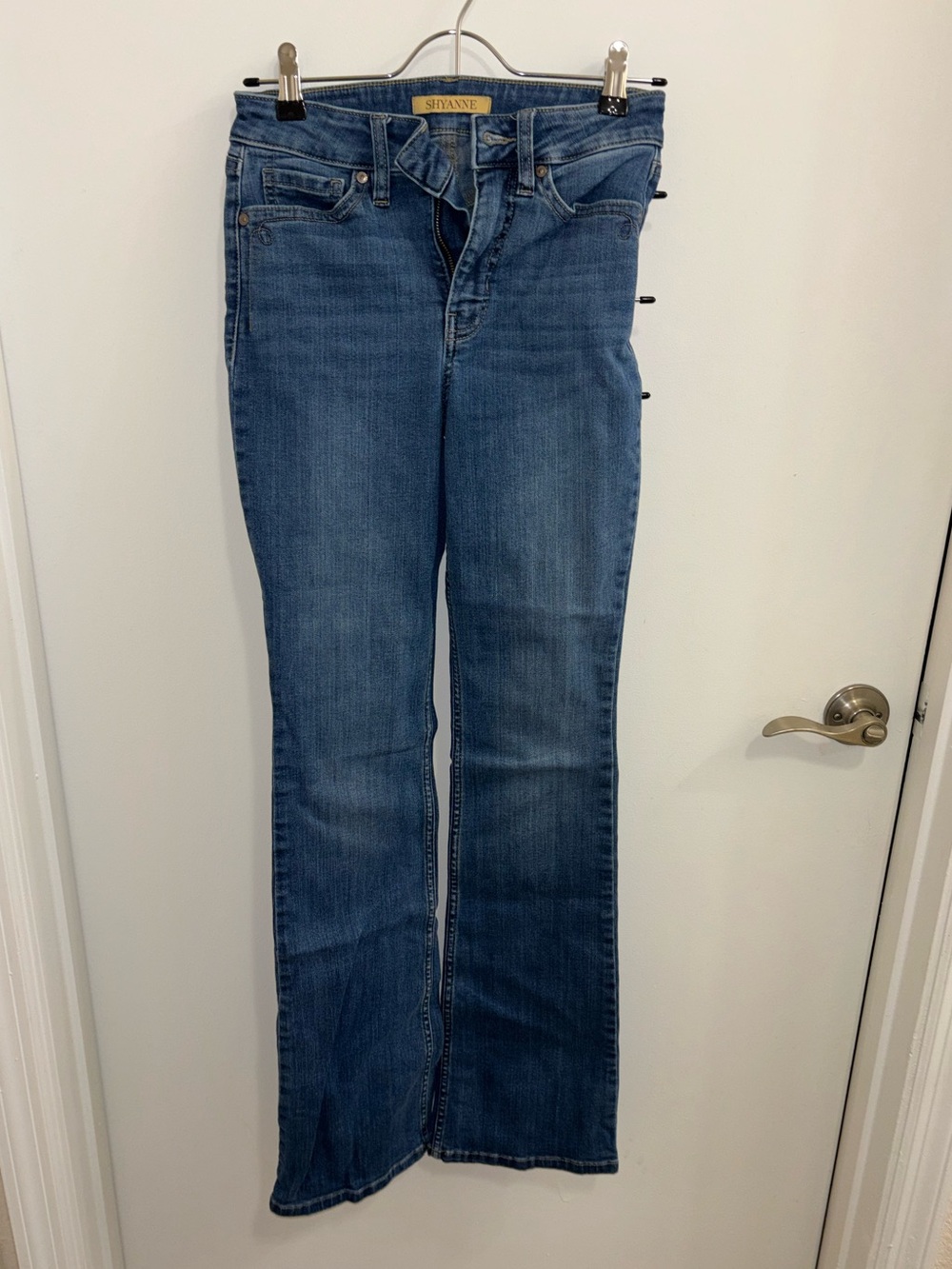 Shyanne Medium Blue Bootcut Jeans